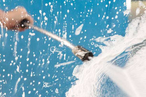 Best Driveway Pressure Washing  in Parkersburg, IA