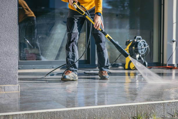Best Factory Floor Cleaning  in Parkersburg, IA